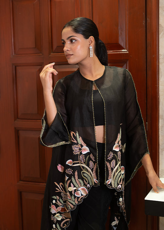 Seher Cape with Bustier and Pants